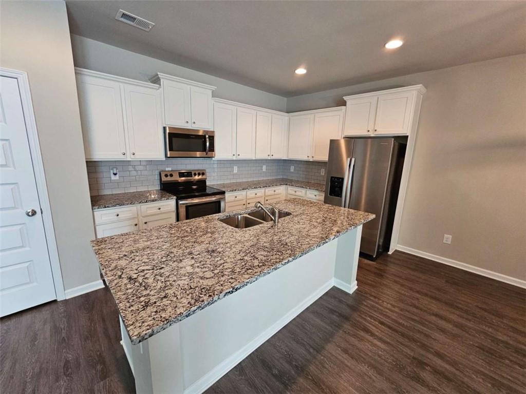 Residential in Ellenwood 4
