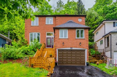 250 Driftwood Dr, House other with 4 bedrooms, 3 bathrooms and 3 parking in Kitchener ON | Image 1