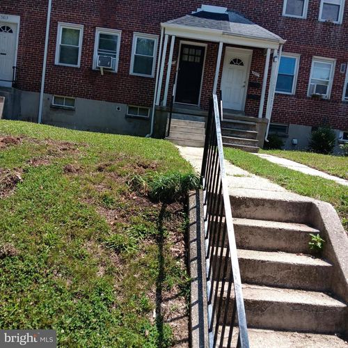 5809 Chinquapin Pkwy, BALTIMORE, MD, 21239-2557 | Card Image