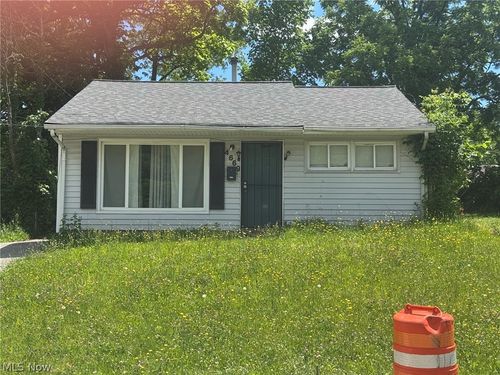 4669 E 174th St, Cleveland, OH, 44128-3907 | Card Image