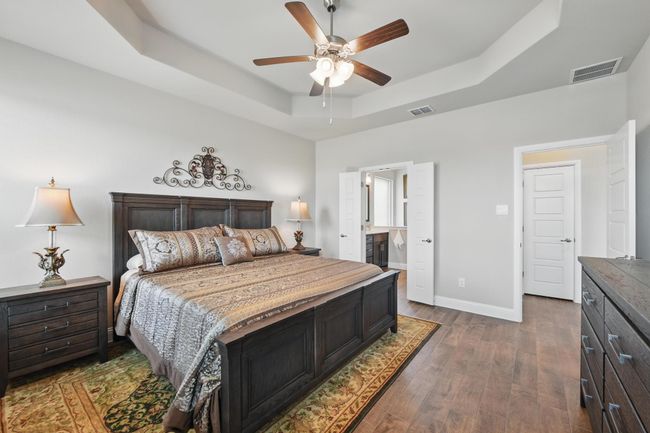 2172 Knightsgate Rd, House other with 4 bedrooms, 2 bathrooms and null parking in Argyle TX | Image 16