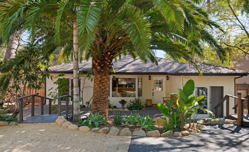 835 Cheltenham Rd, SANTA BARBARA, CA, 93105-2206 | Card Image