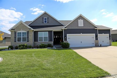 494 Cambridge Manor Dr, Wentzville, MO, 63385-4466 | Card Image