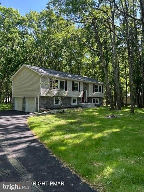 244 Upper Ridge Dr, Effort, PA, 18330-7920 | Card Image