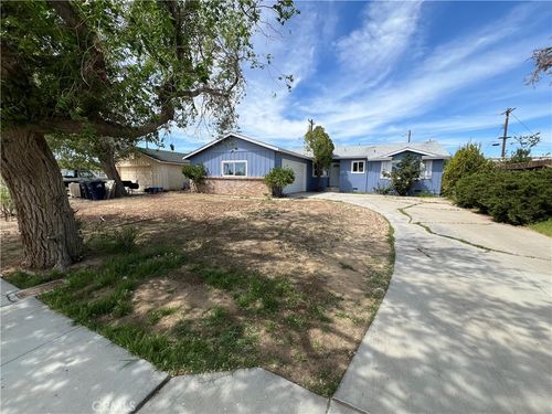 16035 Q St, Mojave, CA, 93501-1634 | Card Image