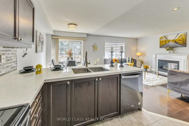 28 Marriner Cres, House other with 3 bedrooms, 3 bathrooms and 1 parking in Ajax ON | Image 10