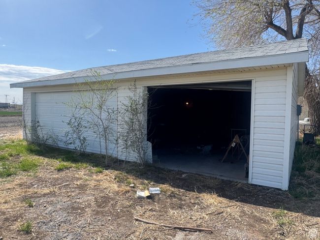 View of garage | Image 14