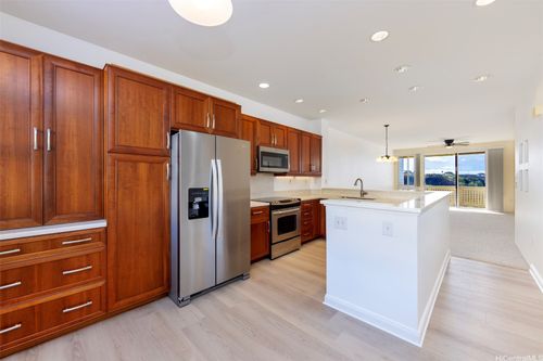 13d-1317 Moanalualani Way, Honolulu, HI, 96819-1226 | Card Image