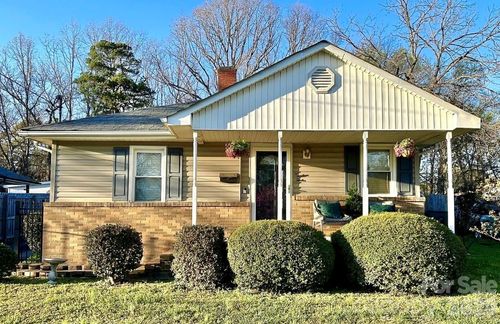 1912 Graham St, Gastonia, NC, 28052-1331 | Card Image