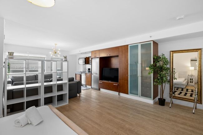 A402 - 1024 Ocean Dr, Home with 0 bedrooms, 1 bathrooms and null parking in Miami Beach FL | Image 16