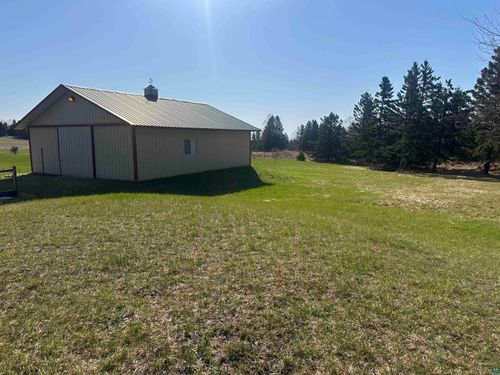 942 Old North Shore Rd, Two Harbors, MN, 55616 | Card Image