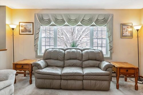 21 Kim Ln, Milton, VT, 05468-3597 | Card Image