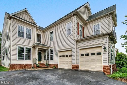 21885 Larchmont Way, BROADLANDS, VA, 20148-4582 | Card Image