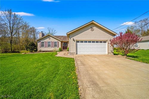 997 Evening Star Dr, Roaming Shores, OH, 44085-9781 | Card Image