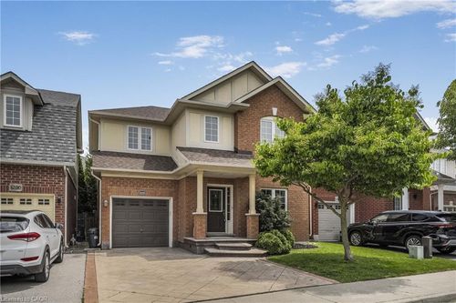 5228 Garland Cres, Burlington, ON, L7L7K9 | Card Image