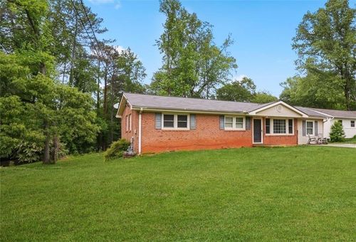 145 Melinda Way Se, Smyrna, GA, 30082-3141 | Card Image