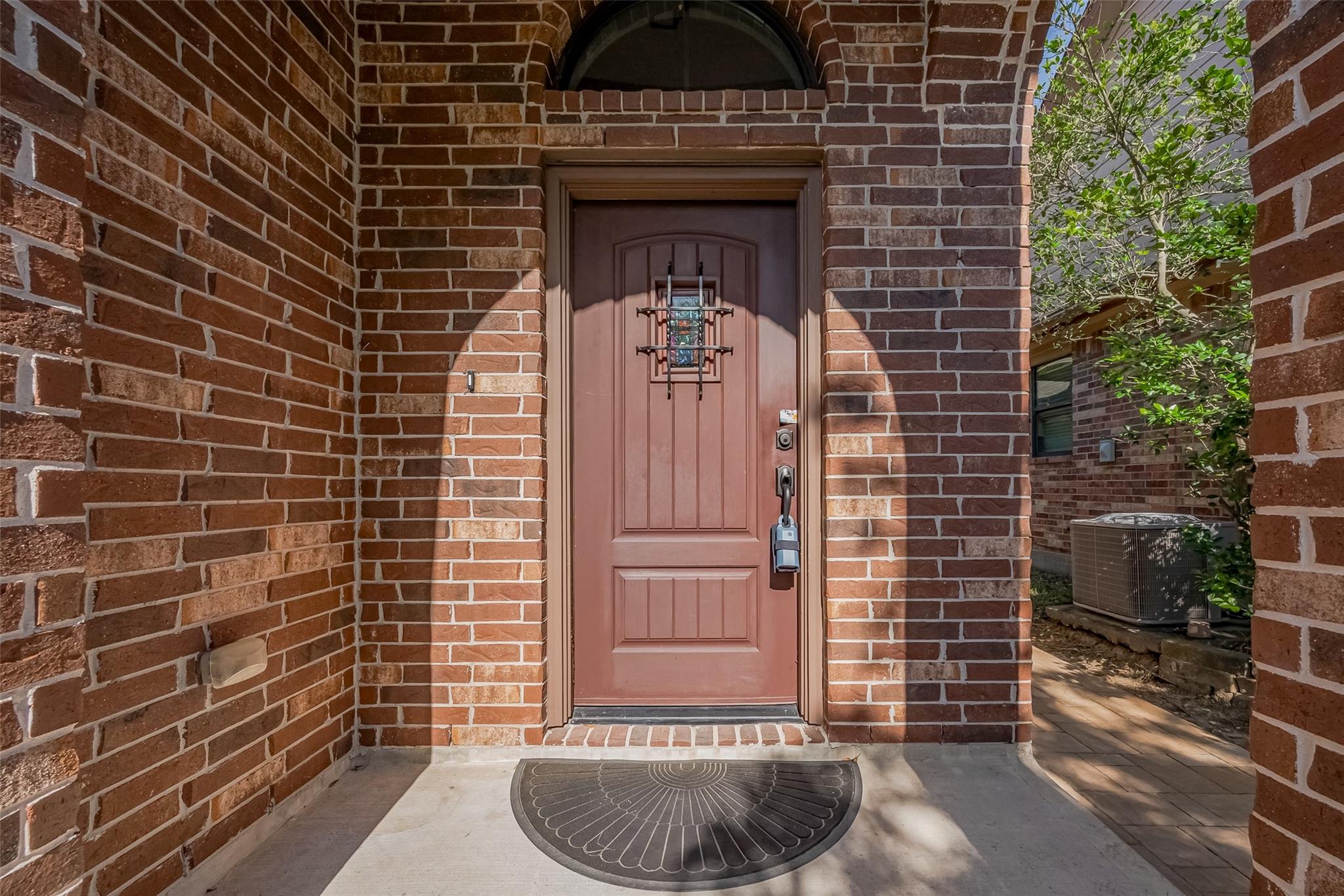 Residential Lease in Spring 5