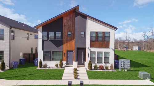 1149 Ne Monroe St, Bentonville, AR, 72712-4414 | Card Image