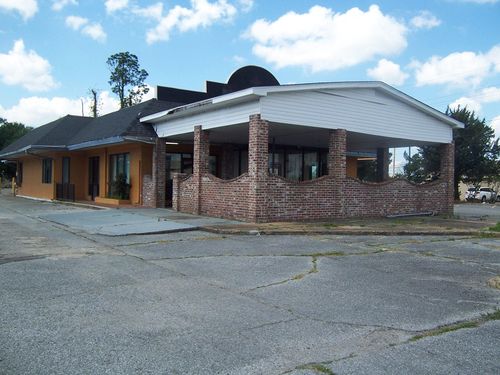 1110 Grand Caillou Rd, Houma, LA, 70363-6021 | Card Image
