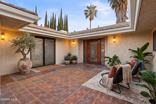 10307 Donna Ave, Porter Ranch, CA, 91326-3317 | Card Image