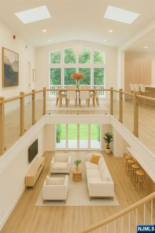 46 Overlook Rd, Alpine, NJ, 07620-1066 | Card Image