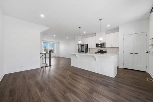 15603 Alice Mae Ct, Orland Park, IL, 60462-1052 | Card Image