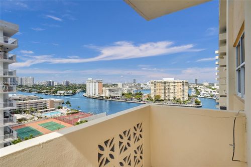 apt-1402-1833 S Ocean Dr, Hallandale Beach, FL, 33009-4965 | Card Image