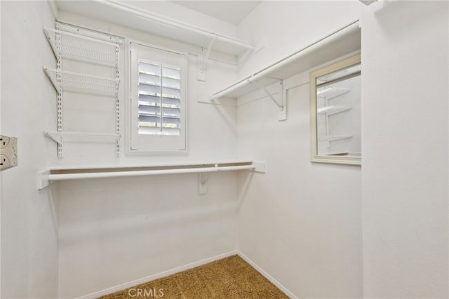 Walk-In closet | Image 18