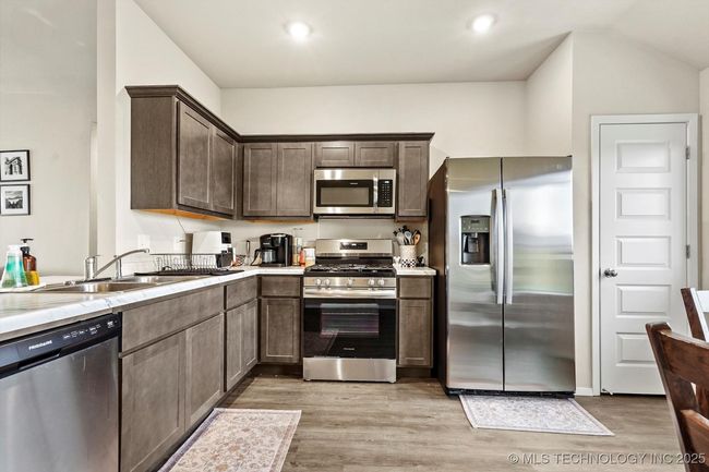 29318 E 80 Th St S, House other with 3 bedrooms, 2 bathrooms and null parking in Broken Arrow OK | Image 7