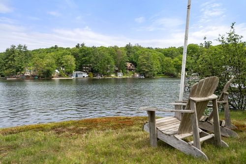 35 Island Rd, Holland, MA, 01521-2529 | Card Image