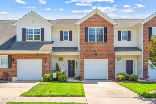 622 Village Lake Dr, Mebane, NC, 27302-8869 | Card Image