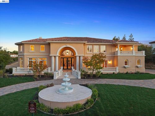 1512 Germano Way, Pleasanton, CA, 94566-2228 | Card Image