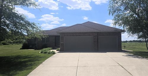 112 Meadow Lane, LaPorte City, IA, 50651 | Card Image