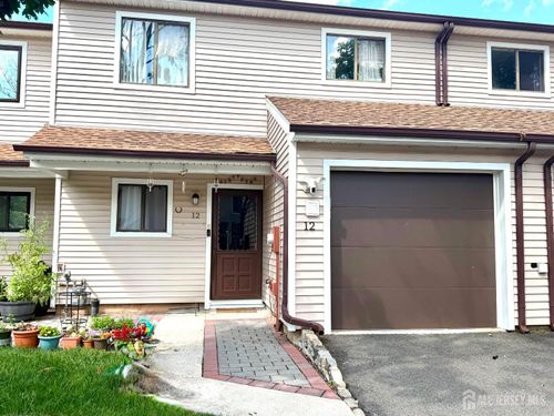12 Palm Ct, Edison, NJ, 08820-4309 | Card Image