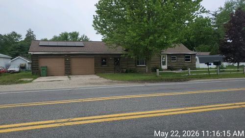 240 S Cass St, Mecosta, MI, 49332-9770 | Card Image