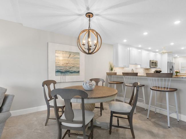 APT-104 - 8701 Midnight Pass Rd, Condo with 2 bedrooms, 2 bathrooms and null parking in SARASOTA FL | Image 13