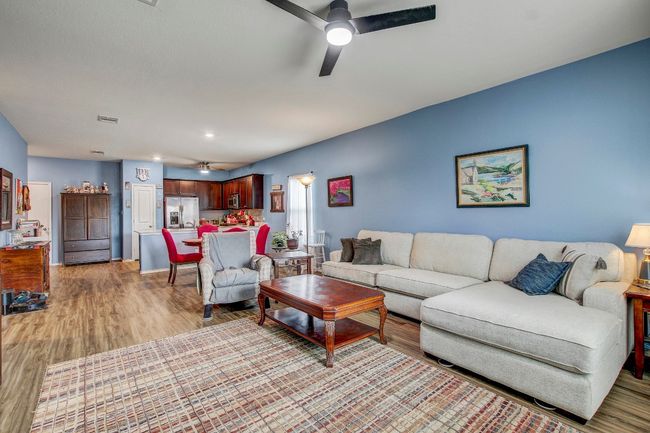 504 Gabriels Bluff Dr, House other with 3 bedrooms, 2 bathrooms and 4 parking in Georgetown TX | Image 11