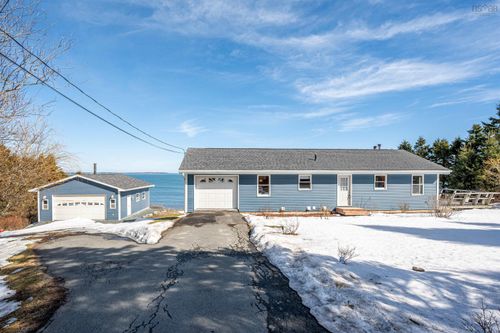 1585 Cow Bay Rd, Cow Bay, NS, B3G1L1 | Card Image