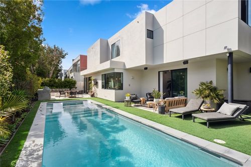 2831 Ridge Dr, Laguna Beach, CA, 92651-2090 | Card Image