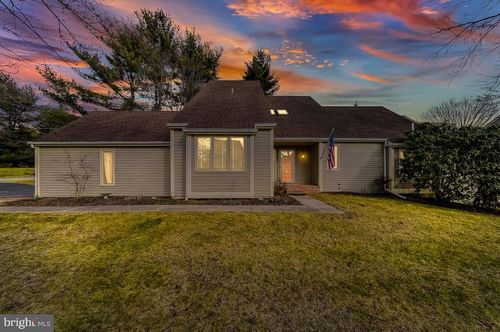 1112 Mews Ln, WEST CHESTER, PA, 19382-2077 | Card Image