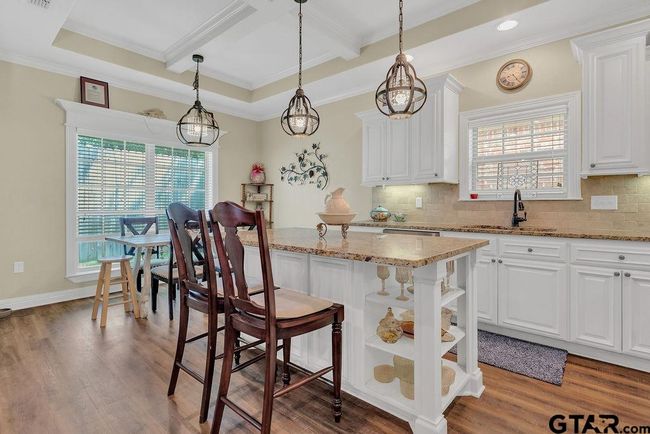 1216 Cobblestone Ct, House other with 3 bedrooms, 2 bathrooms and null parking in Carthage TX | Image 11