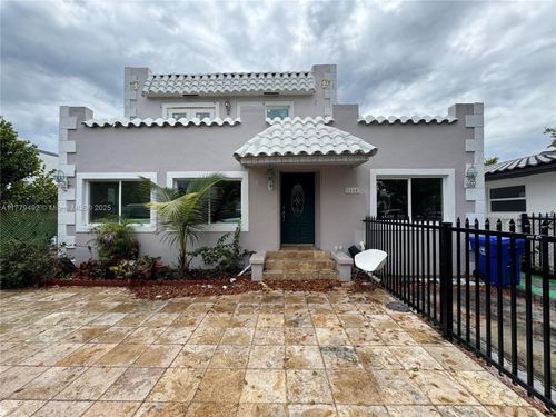 1664 Sw 9th St, MIAMI, FL, 33135-5224 | Card Image