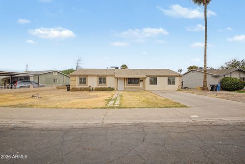 6616 W Cambridge Ave, Phoenix, AZ, 85035-1516 | Card Image