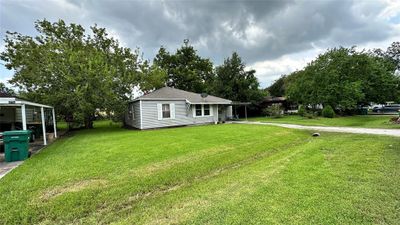 609 Bluebonnet Drive, House other with 3 bedrooms, 2 bathrooms and null parking in La Marque TX | Image 3