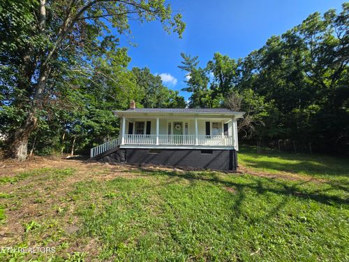 204 School House Ridge Rd, Dryden, VA, 24243-8358 | Card Image