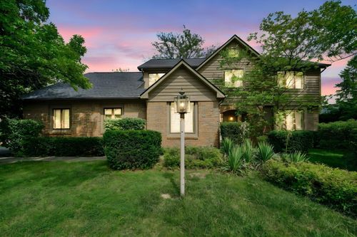 4744 Stonehaven Drive, Columbus, OH, 43220 | Card Image