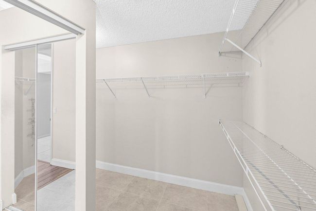 5946 Bay Hill Cir, House other with 4 bedrooms, 2 bathrooms and null parking in Lake Worth FL | Image 25