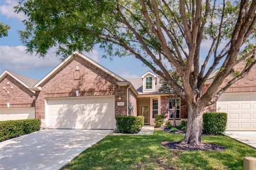 7221 Pompeii Way, Plano, TX, 75093-2132 | Card Image