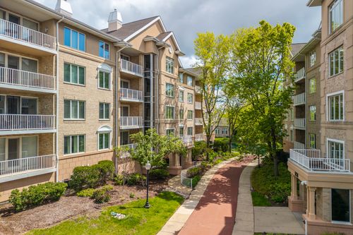 503-1745 Pavilion Way, Park Ridge, IL, 60068 | Card Image