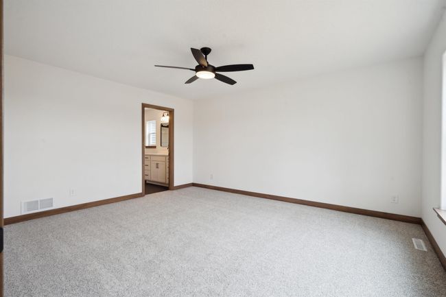 2832 Autumn Woods Dr, House other with 4 bedrooms, 3 bathrooms and null parking in Cedar Falls IA | Image 25